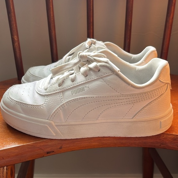 PUMA Children's Caven Jr White Sneaker Size 2C - Picture 4 of 12
